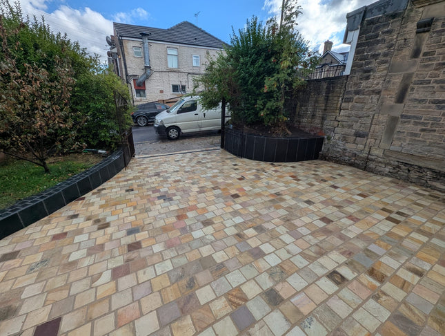 Mint Fossil Indian Sandstone Cobble - Calibrated - 150mm x 150mm x 20mm - The Landscape Factory