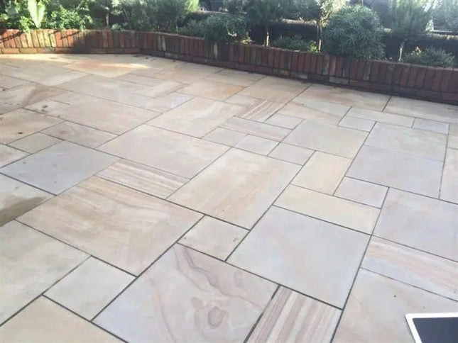 Caramel Buff - Chivas Natural Paving - The Landscape Factory